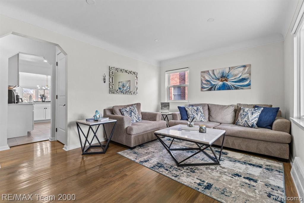 9666 RUTH Avenue, Allen Park, MI 48101 — Photo 5
