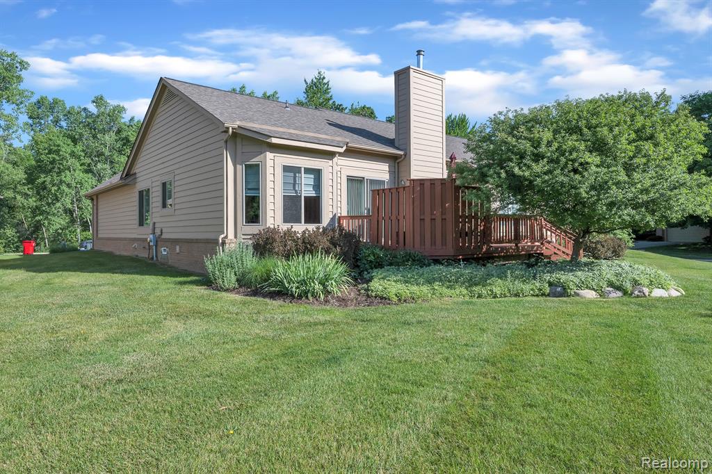 5039 LAGOONS Circle S, West Bloomfield, MI 48323 — Photo 5