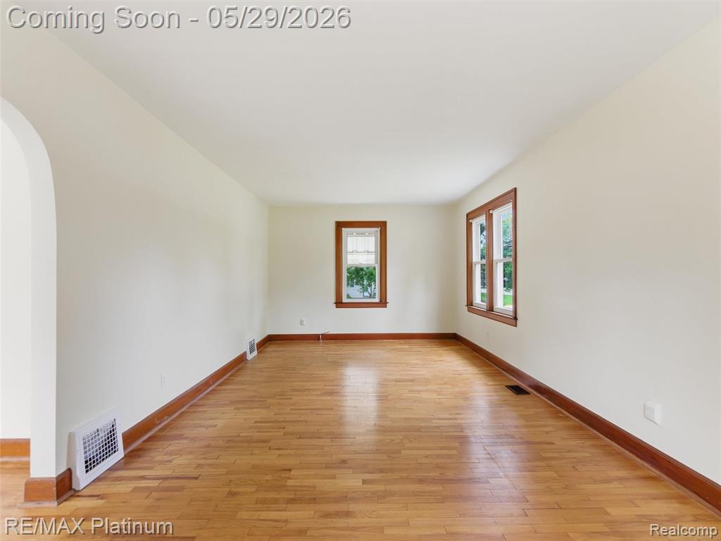 6335 Silver Lake Road, Linden, MI 48451 — Photo 5