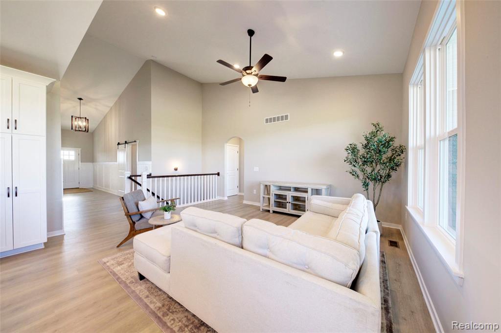 688 Round Rock Drive, Howell, MI 48843 — Photo 24