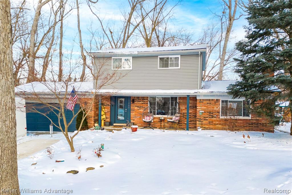 1466 Shankin Court, Wolverine Lake, MI 48390 — Photo 46