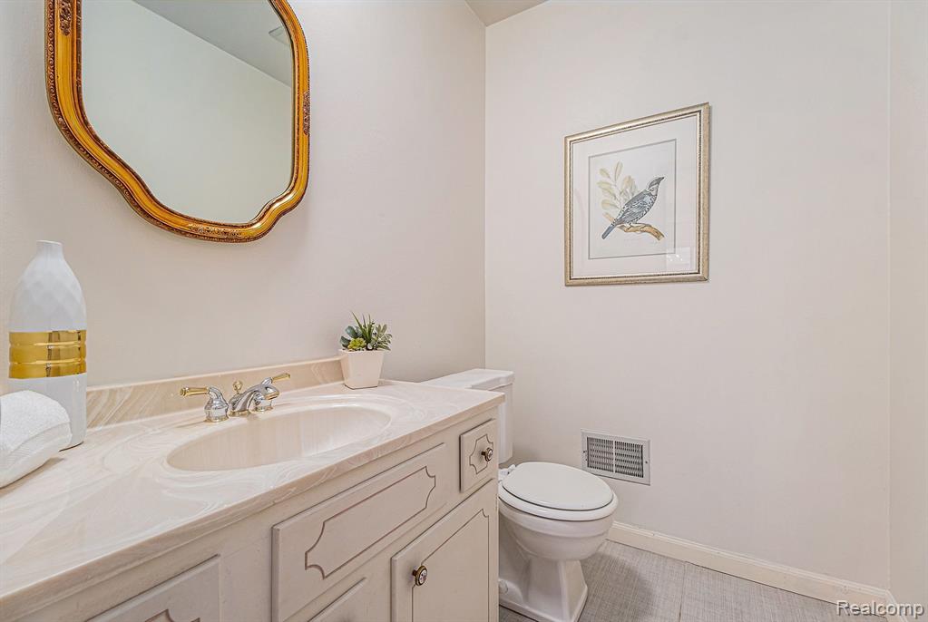 4036 CYPRESS Drive, Troy, MI 48085 — Photo 5