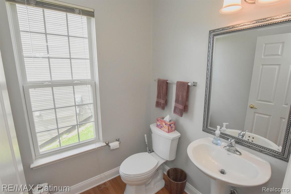 4237 MERRIMAN Loop, Howell, MI 48843 — Photo 24