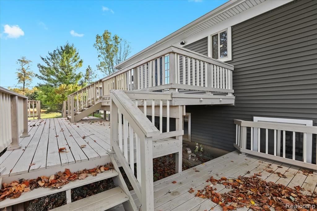 1570 Thayer Road, Ortonville, MI 48462 — Photo 31