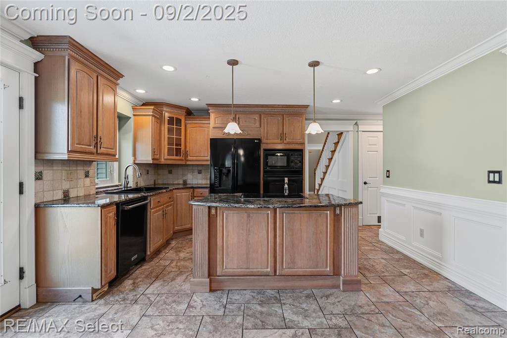 8468 Cranbrook Drive, Grand Blanc, MI 48439 — Photo 12