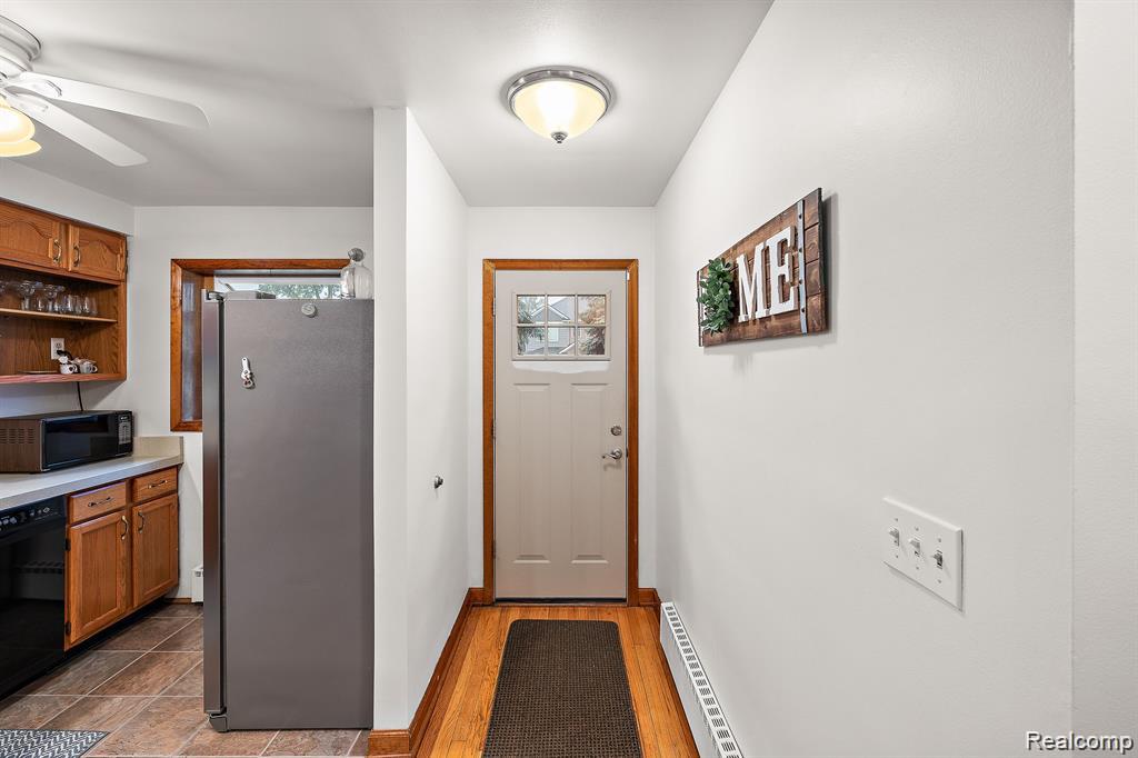 836 Miller Avenue, Rochester, MI 48307 — Photo 4