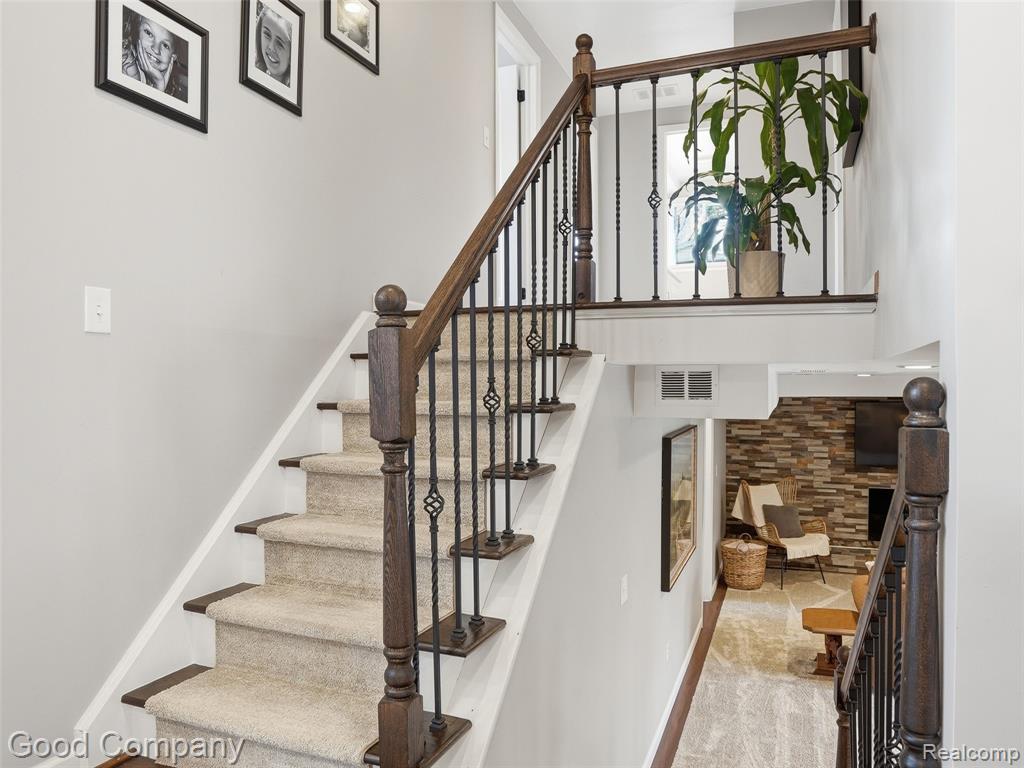 7371 Edinborough, West Bloomfield, MI — Photo 27