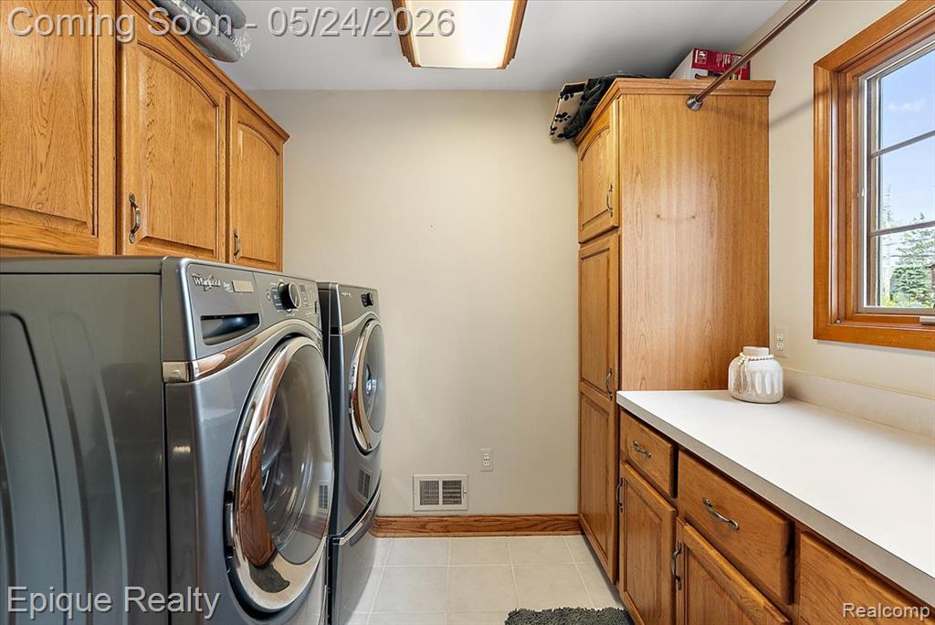36 Highland Avenue, Lake Orion, MI 48362 — Photo 35