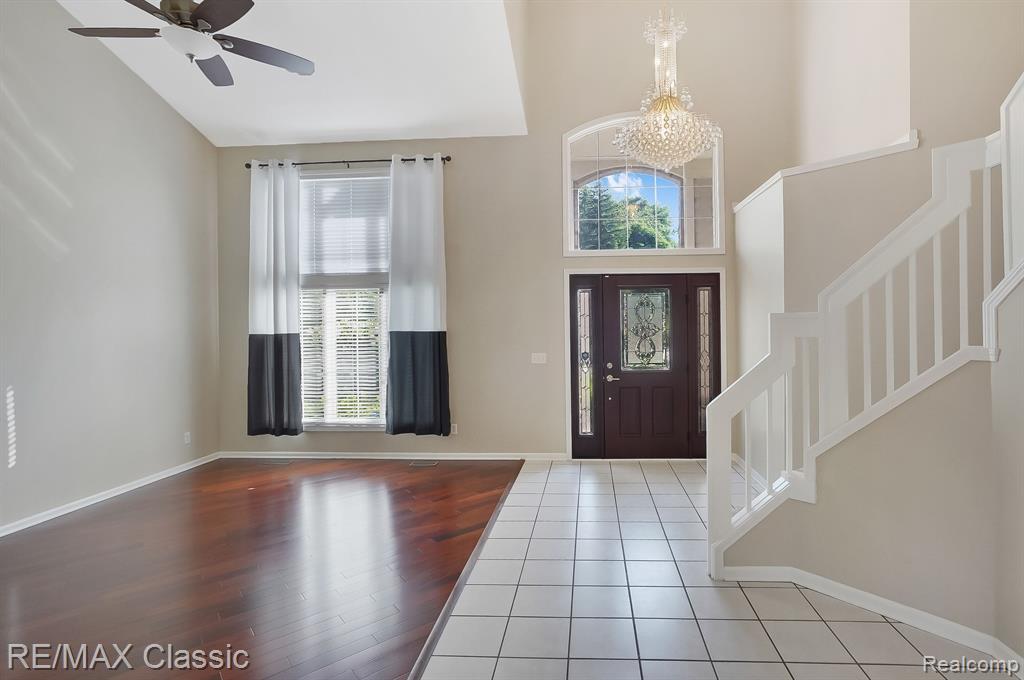 54446 ROYAL TROON Drive, South Lyon, MI 48178 — Photo 5