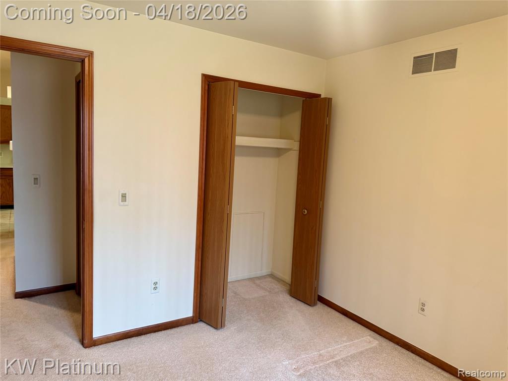 41378 Fortuna Drive E, 125, Clinton Twp, MI 48038 — Photo 13