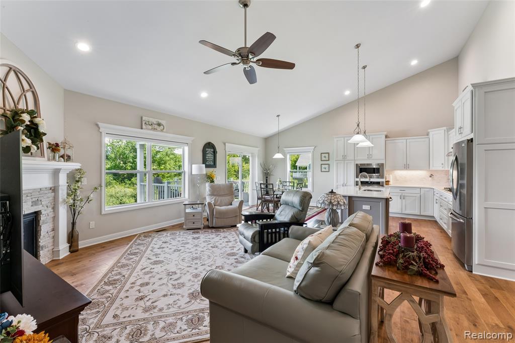 4800 Chestnut Springs Drive, Howell, MI 48843 — Photo 4