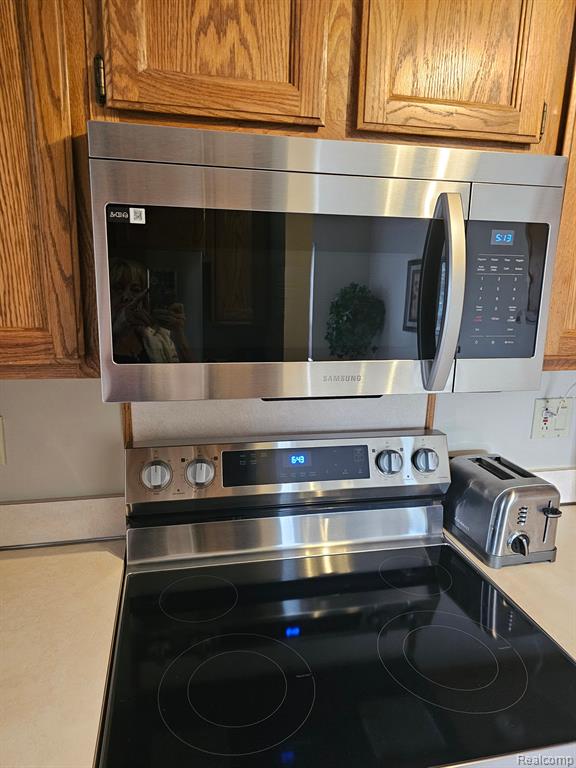40703 Newport Dr, 249, Plymouth, MI 48170 — Photo 11