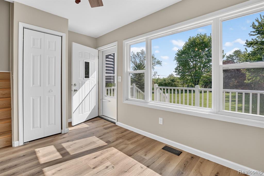 1215 N Oak Road, Davison, MI 48423 — Photo 6