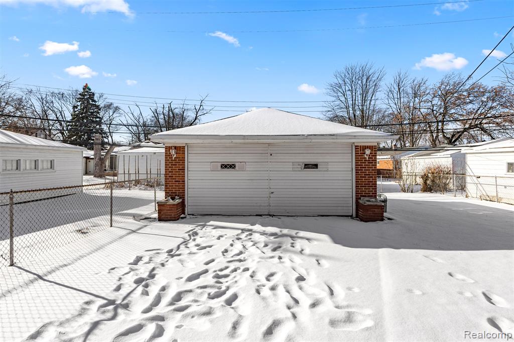5949 N Lafayette Street, Dearborn Heights, MI 48127 — Photo 23