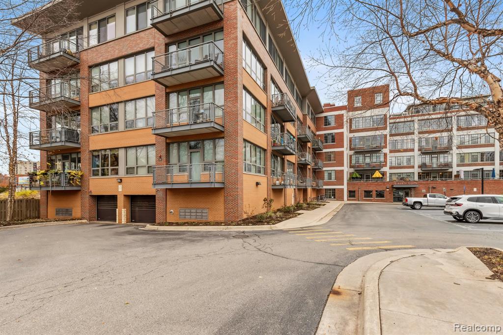 315 2ND Street, Ann Arbor, MI 48103