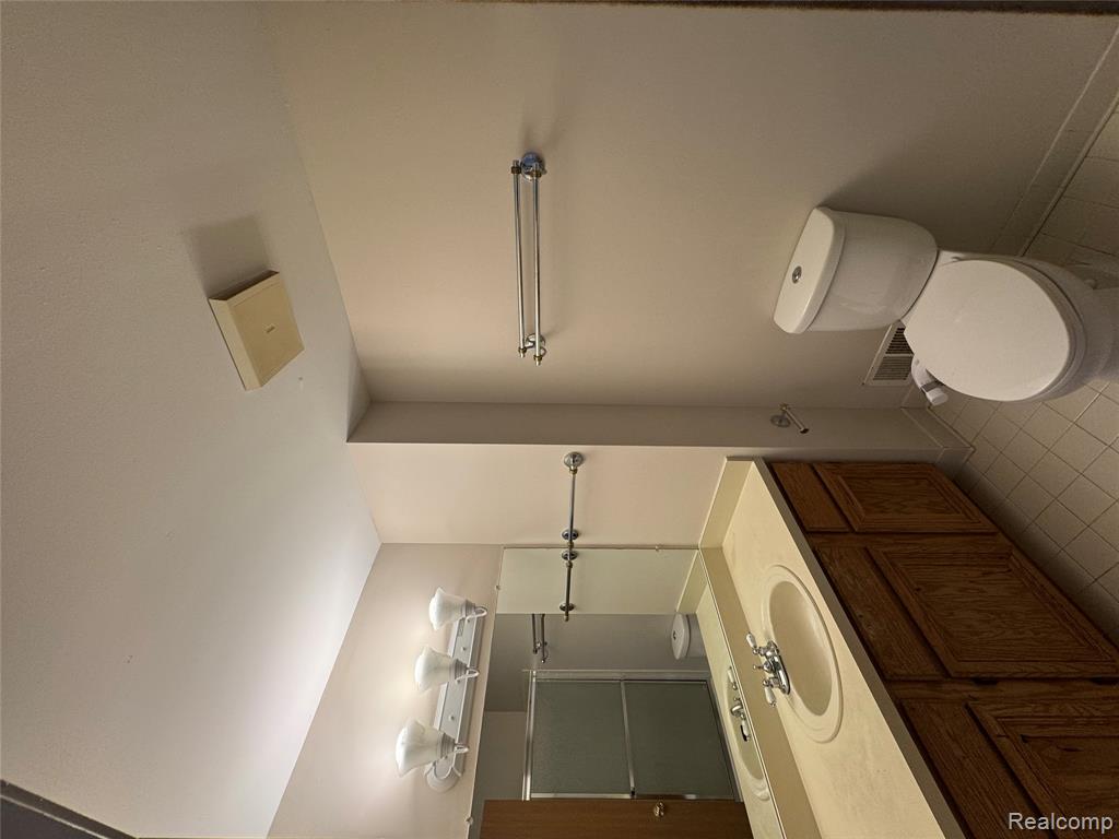 44613 Connecticut Court, Clinton Twp, MI 48038 — Photo 18
