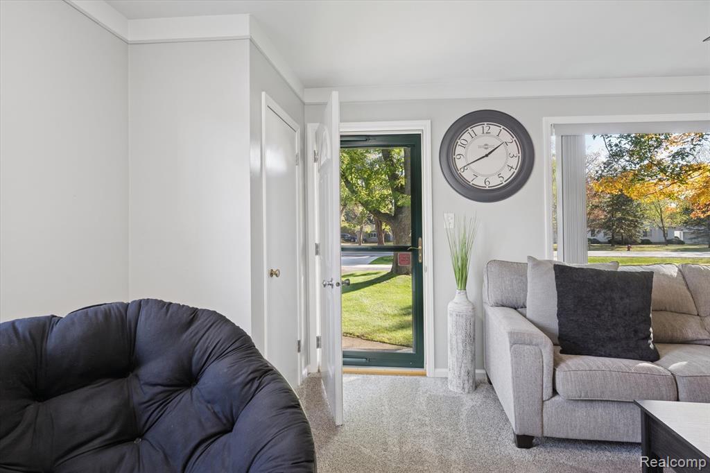 5159 Sashabaw Road, Clarkston, MI — Photo 5