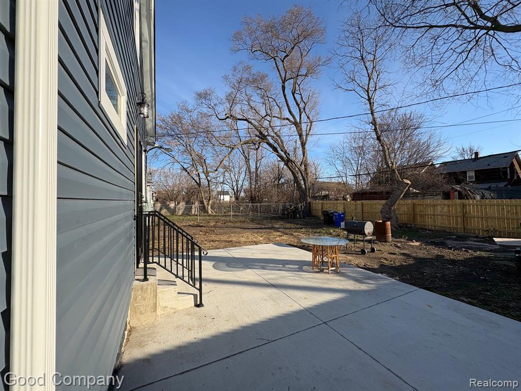 9390 Quincy Street, Detroit, MI 48204 — Photo 8