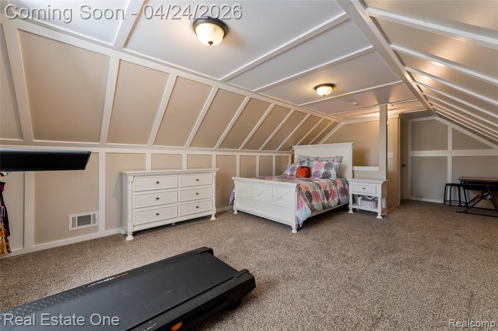 1963 Beverly Street, Sylvan Lake, MI 48320 — Photo 44