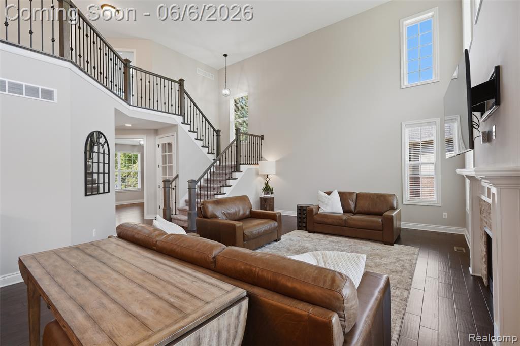 7375 N Mistwood Drive, White Lake, MI 48383 — Photo 11