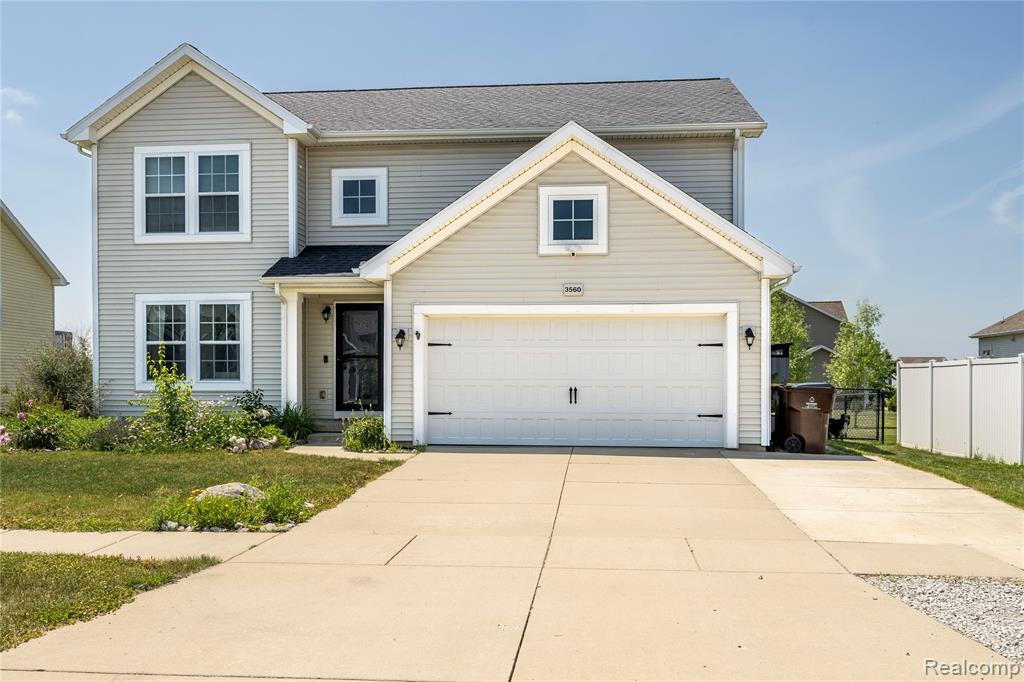 3560 Amber Oaks Drive, Howell, MI 48855 — Photo 2