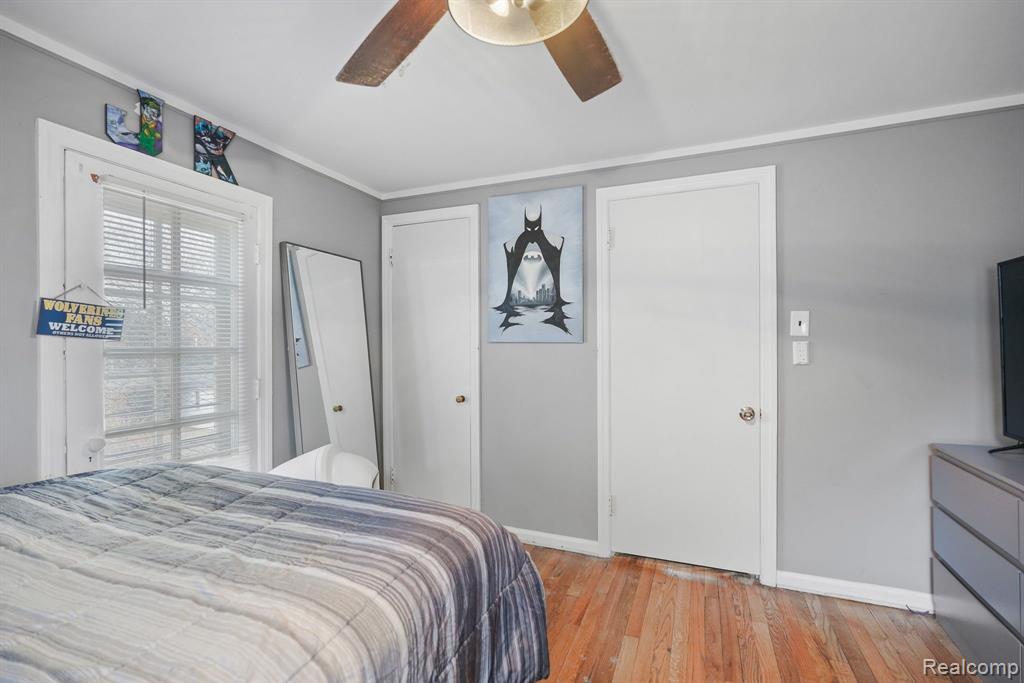 5270 LANNOO Street, Grosse Pointe, MI 48236 — Photo 21