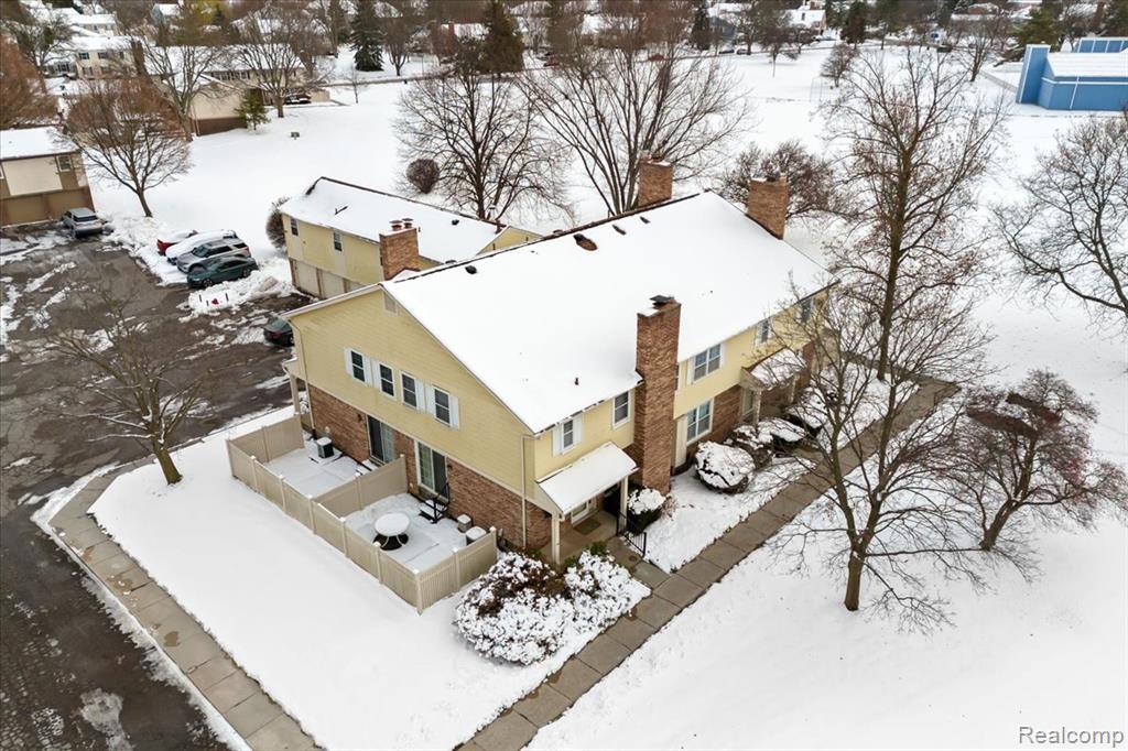 21106 W Glen Haven Circle, Novi, MI 48167 — Photo 31