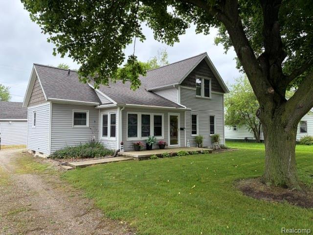 431 Lytle Avenue, Harbor Beach, MI 48441 — Photo 2