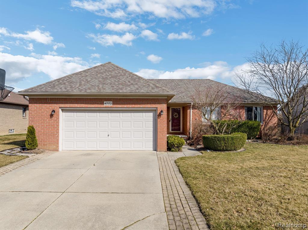 47172 Ellie Drive, Macomb, MI 48044 — Photo 27
