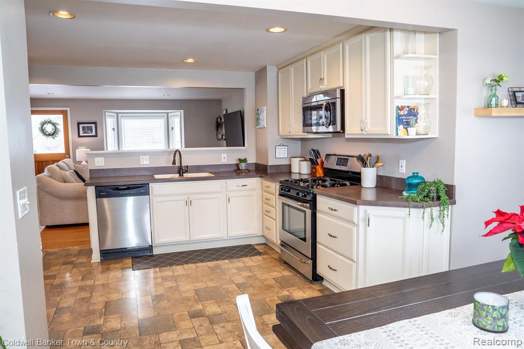 5735 Fowlerville Road, Fowlerville, MI 48836 — Photo 19