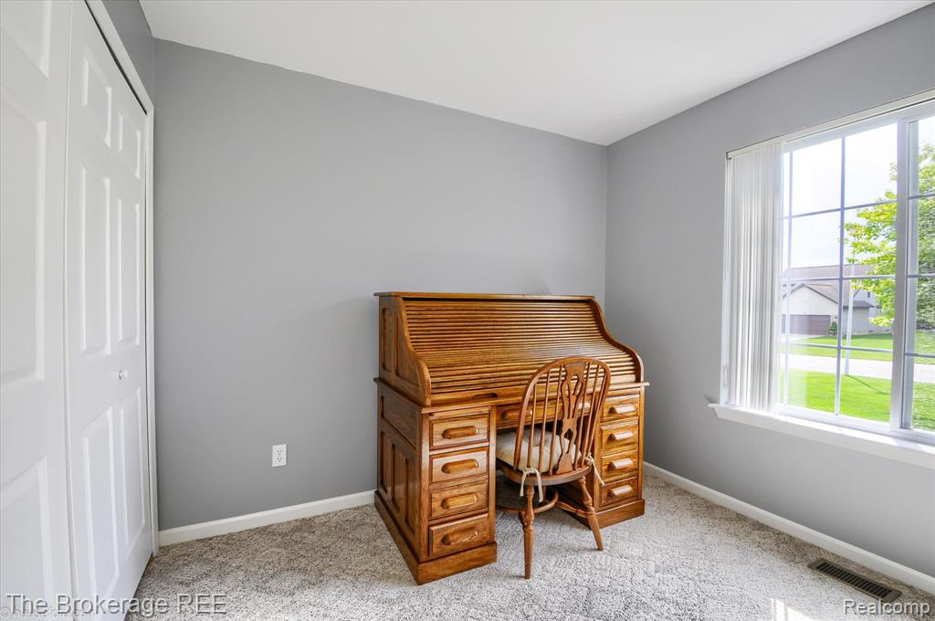 4435 Great Oaks Drive, Grand Blanc, MI 48439 — Photo 28
