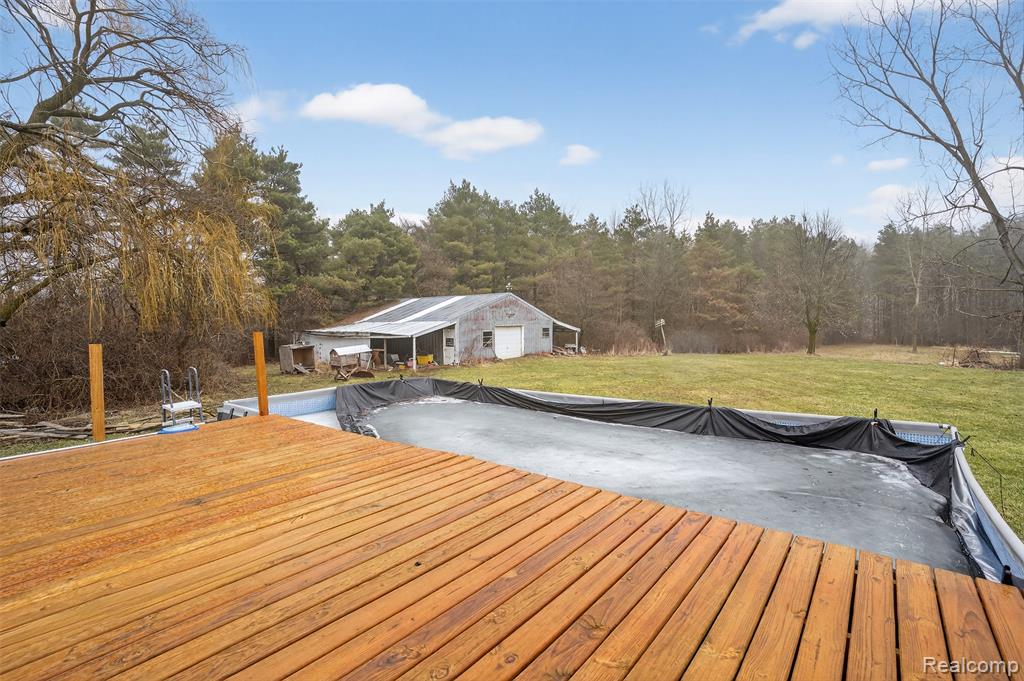 9411 Jennings Road, Grand Blanc, MI 48439 — Photo 32