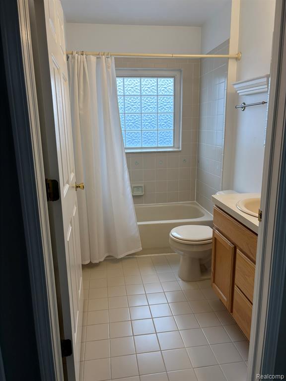 5572 Acorn Lane, 72, Sterling Heights, MI 48314 — Photo 15