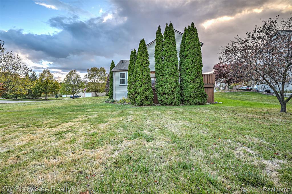 791 Deer Path Trail, Waterford, MI 48327 — Photo 45