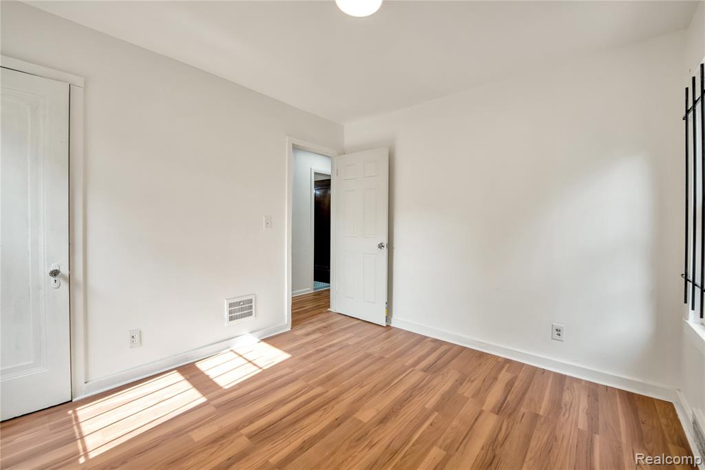 20441 Spencer Street, Detroit, MI 48234 — Photo 15