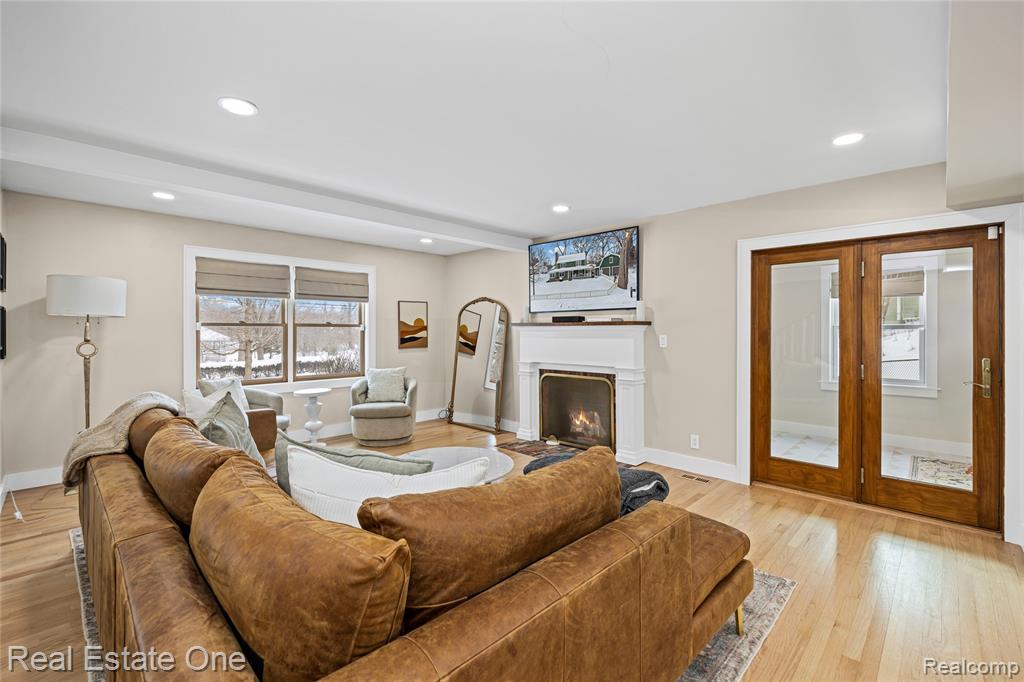 380 Depot Road, Clarkston, MI — Photo 12