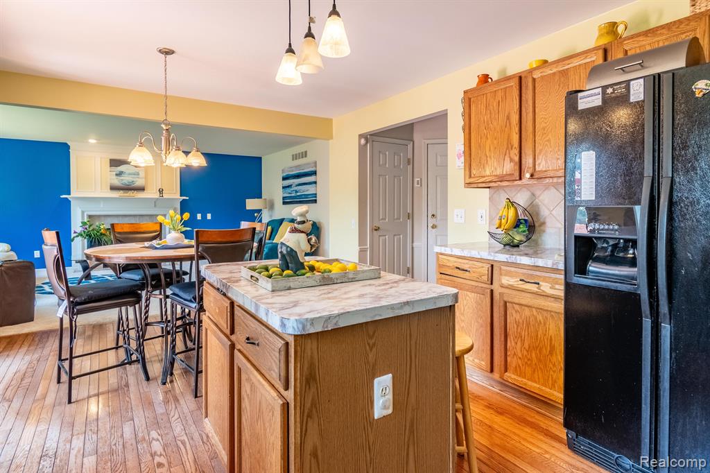 6035 MAPLEVIEW Lane, Ypsilanti, MI 48197 — Photo 11