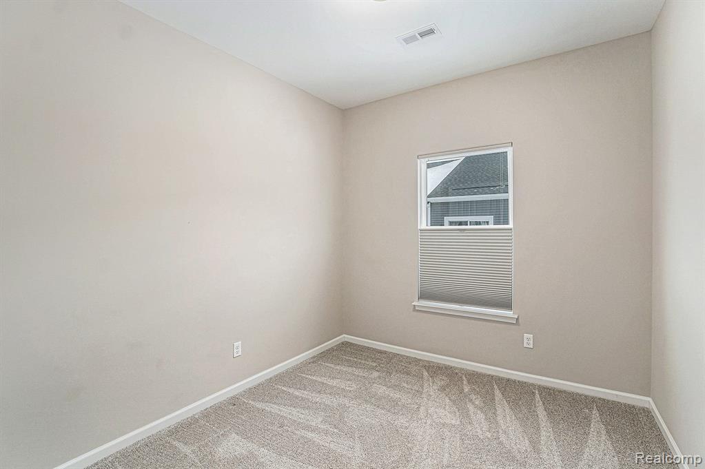 107 Crescent Avenue, Linden, MI 48451 — Photo 19
