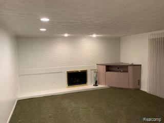 5682 Stonington Court, West Bloomfield, MI — Photo 7
