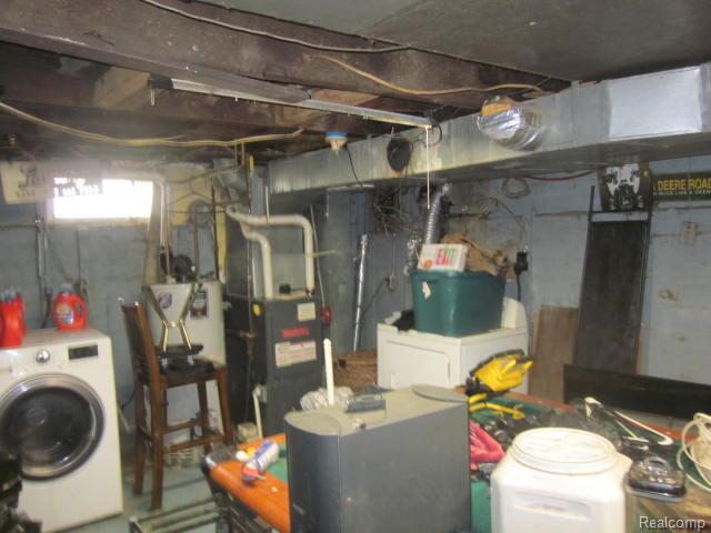 907 Wayne Street, Jackson, MI 49202 — Photo 7