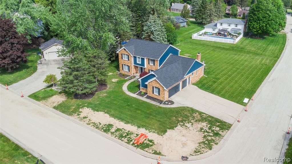 9359 Lochmoor Drive, Davison, MI 48423 — Photo 39