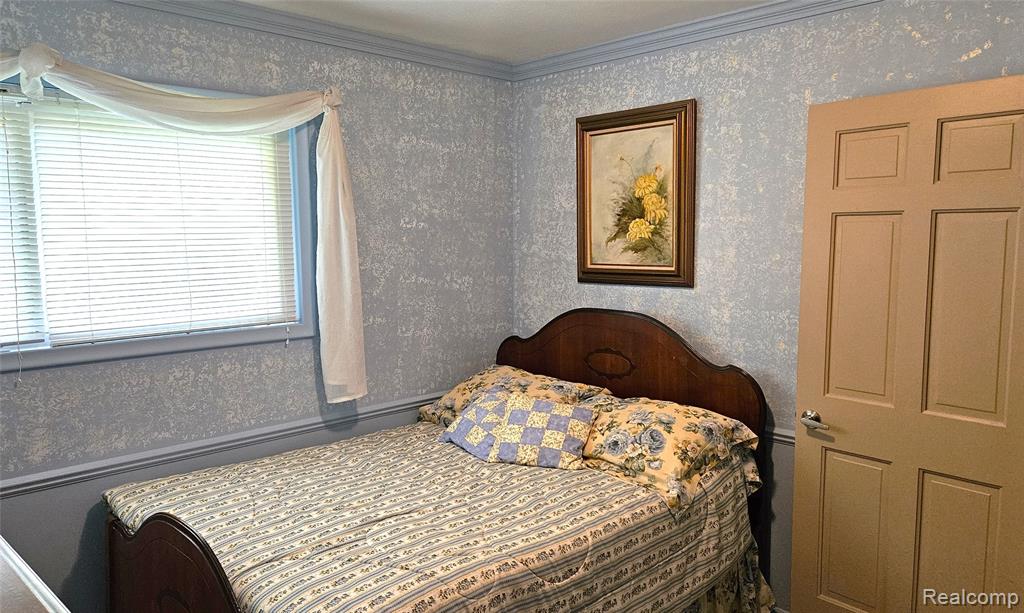 708 Knight Street, Milford, MI 48381 — Photo 16
