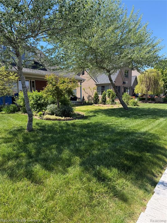 10368 Saint John Drive, Algonac, MI 48001 — Photo 26
