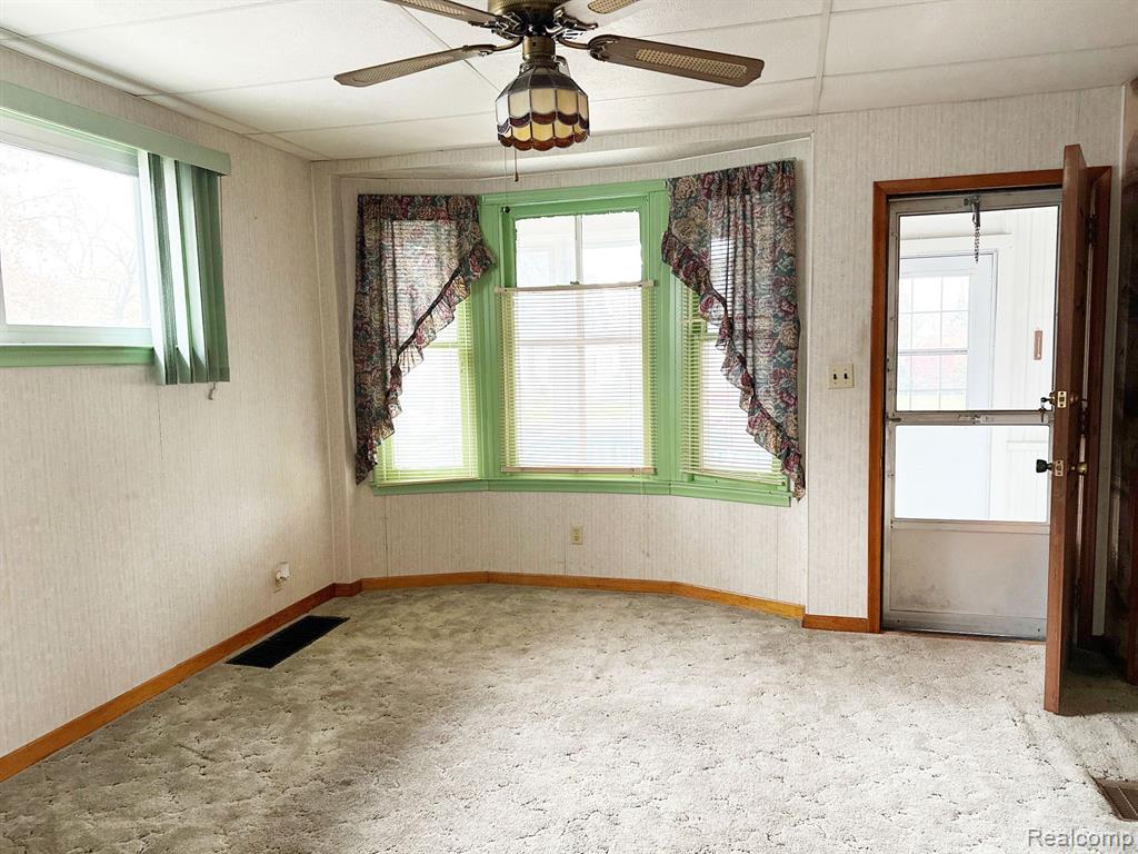 426 PLUM Street, Wyandotte, MI 48192 — Photo 9