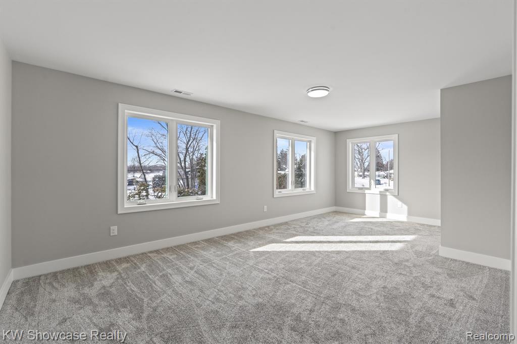 9090 Buckingham Street, White Lake, MI — Photo 29