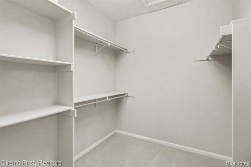 57677 Dakota Drive, New Hudson, MI 48165 — Photo 14