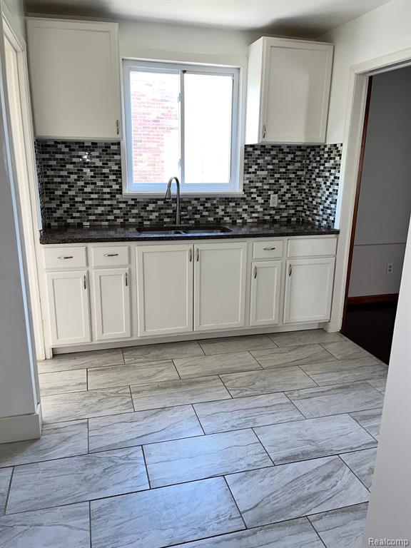 4226 CADIEUX Road, Detroit, MI 48224 — Photo 2