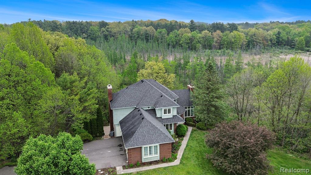 5401 Lone Pine Court, Brighton, MI 48116 — Photo 49