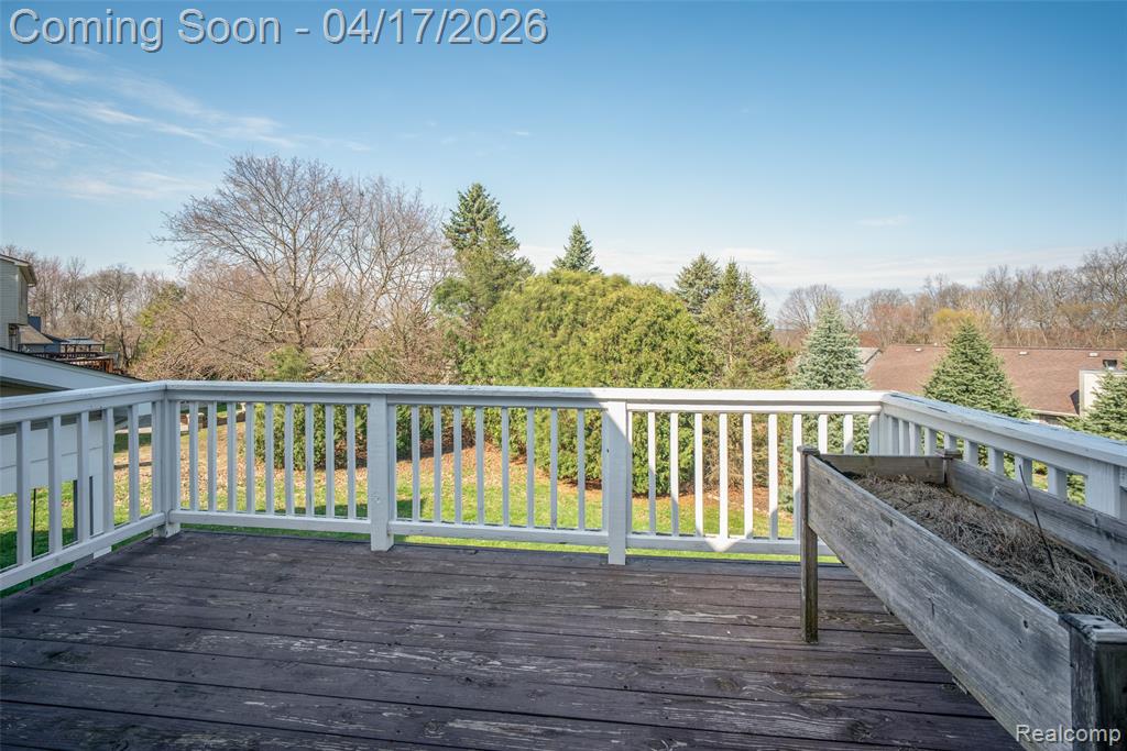 82 Granada Drive, White Lake, MI — Photo 32