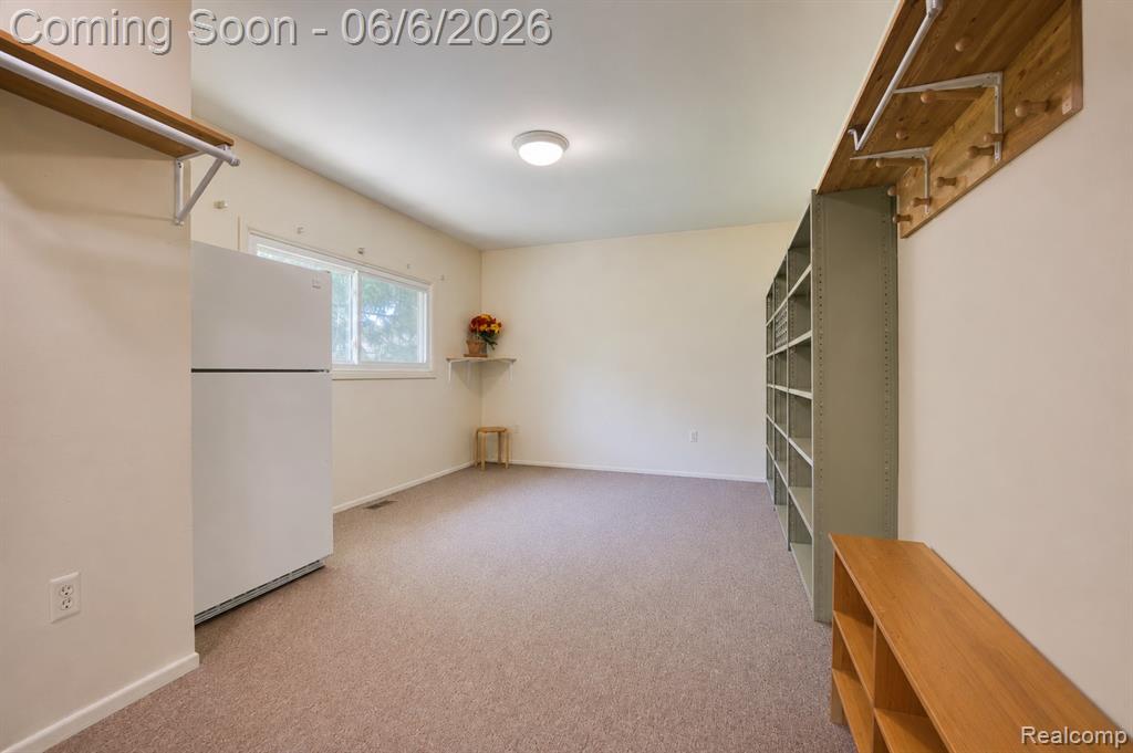 36275 Congress Road, Farmington, MI 48335 — Photo 22